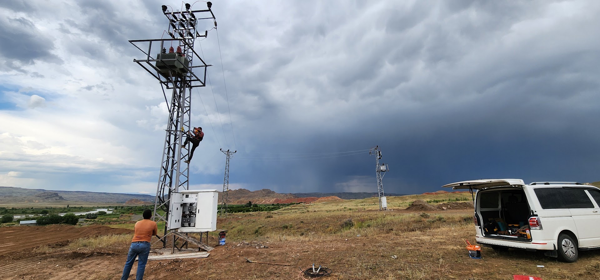 ARAS HAVZASI TUZLUCA BARAJI ŞANTİYESİ